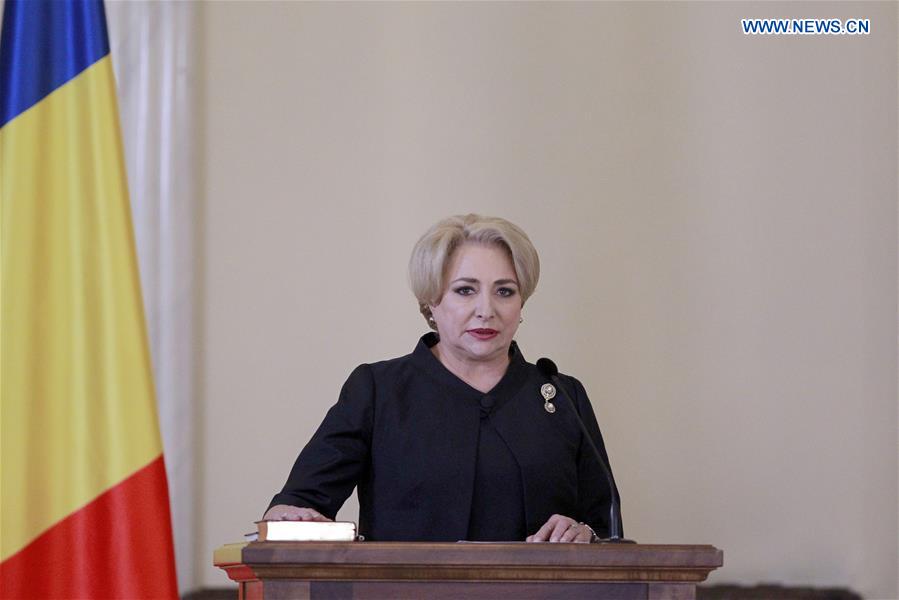 ROMANIA-BUCHAREST-PM-CABINET-SWORN IN