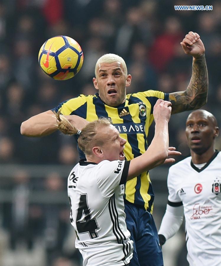 (SP)TURKEY-ISTANBUL-SOCCER-TURKISH SUPER LEAGUE-BESIKTAS VS FENERBAHCE  