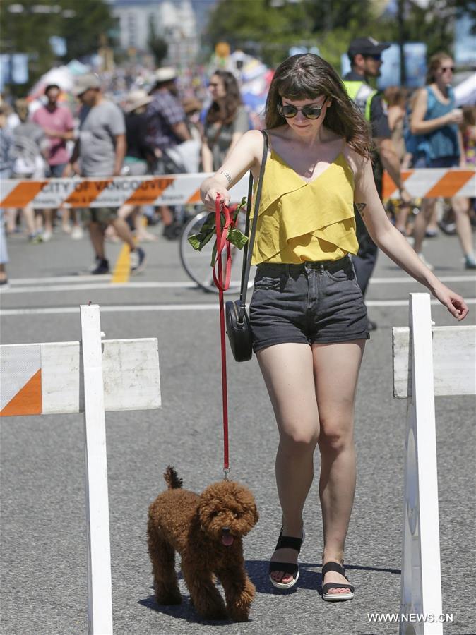 CANADA-VANCOUVER-CAR FREE DAY