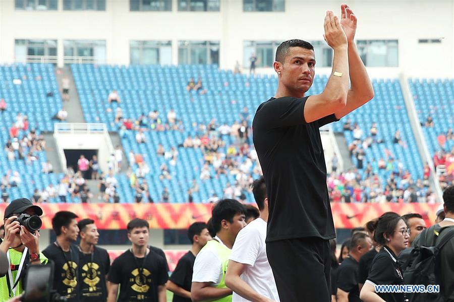 (SP)CHINA-BEIJING-SOCCER-CRISTIANO RONALDO