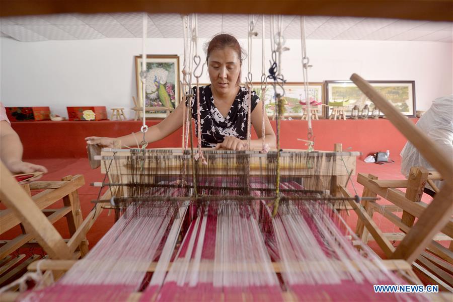 # CHINA-HEBEI-CLOTH WEAVING (CN)