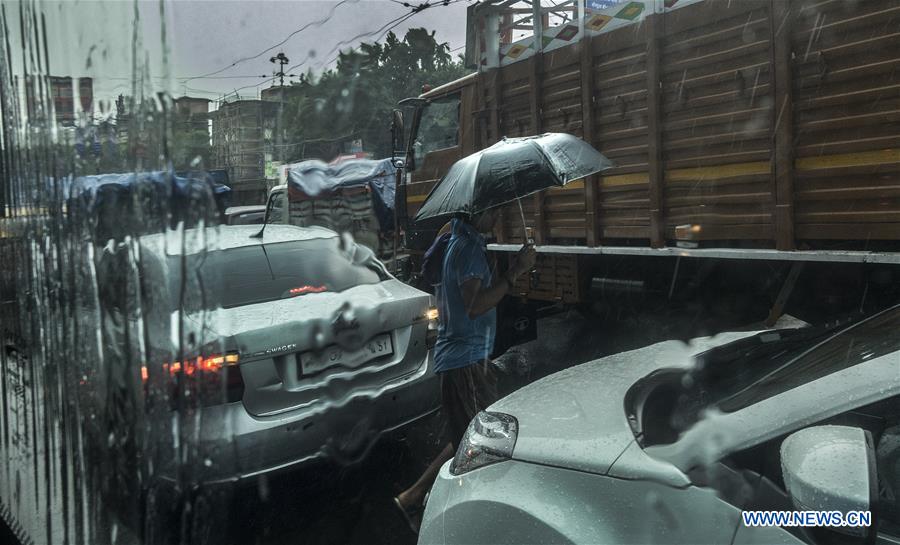 INDIA-KOLKATA-RAIN