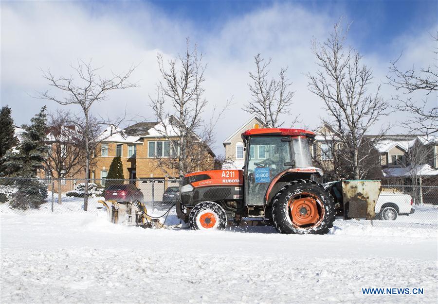 CANADA-TORONTO-SNOWFALL