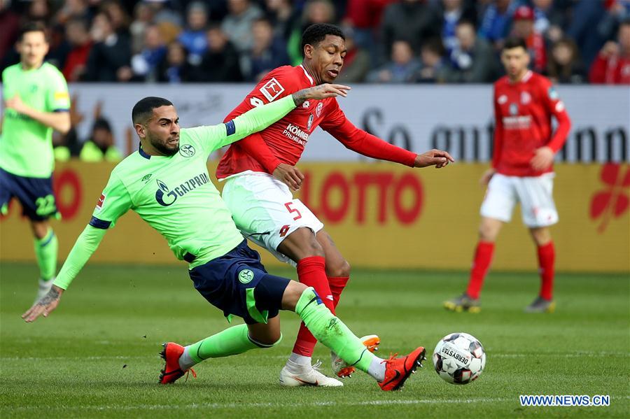 (SP)GERMANY-MAINZ-SOCCER-BUNDESLIGA-MAINZ 05 VS SCHALKE 04