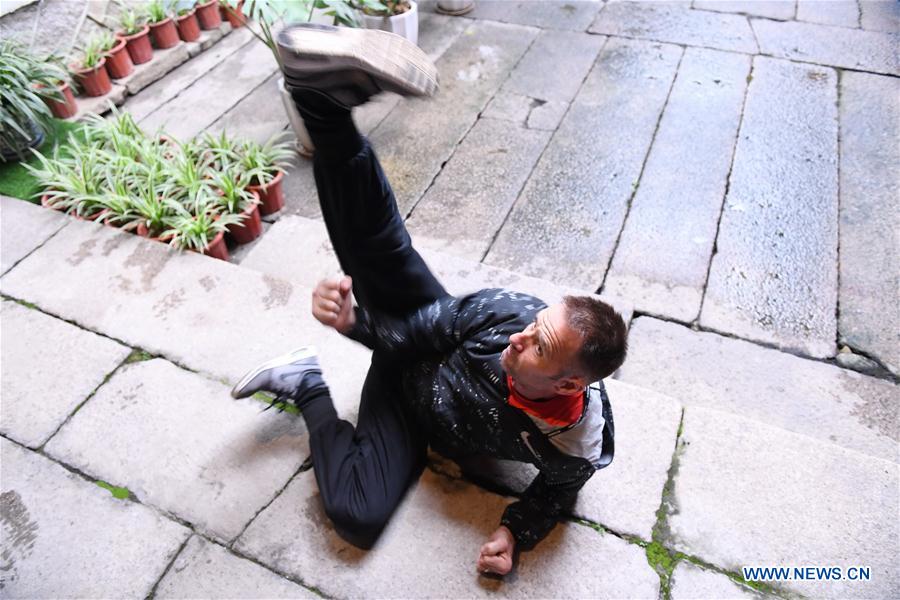 CHINA-FUJIAN-BRITAIN-KUNG FU-LEARNING (CN)