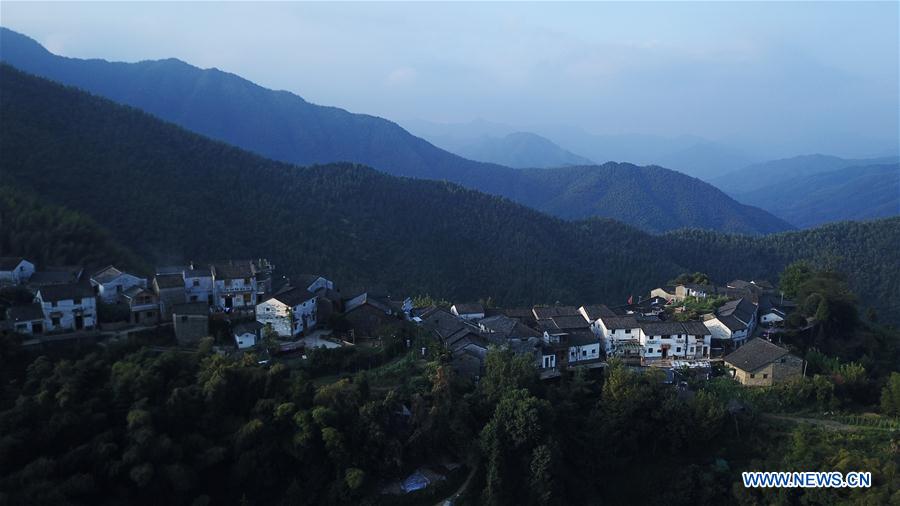 CHINA-ANHUI-MULIHONG VILLAGE-SCENERY (CN)