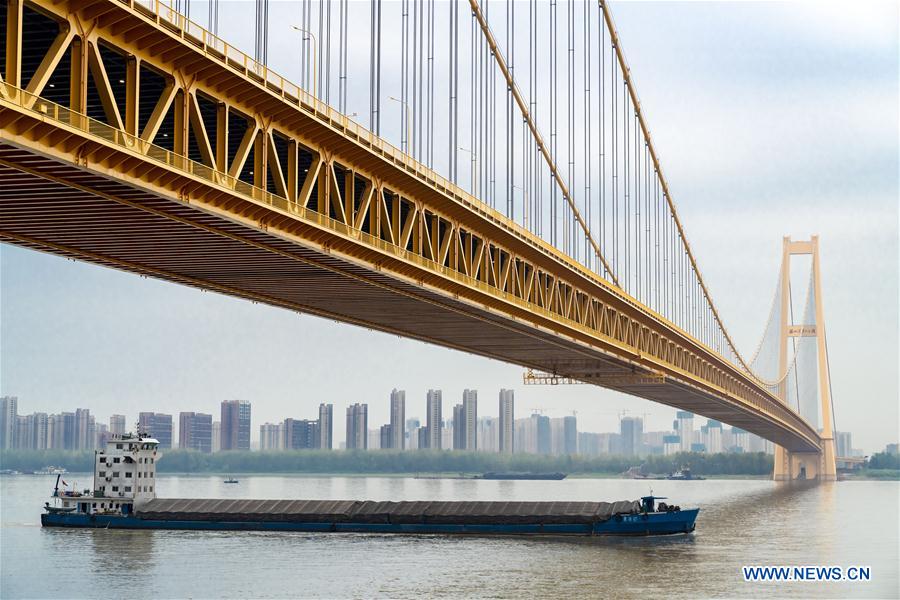 CHINA-HUBEI-WUHAN-DOUBLE-DECK SUSPENSION BRIDGE-OPENING TO TRAFFIC (CN)