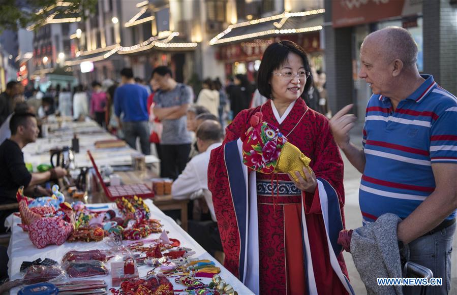 CHINA-JIANGSU-XUZHOU-TOURISM-HANFU CULTURE