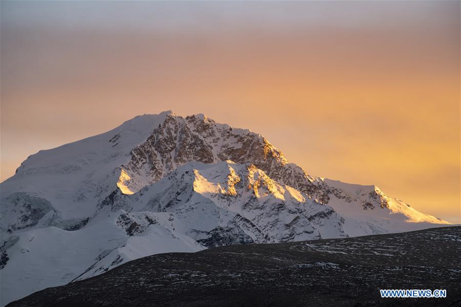 CHINA-TIBET-MOUNT XIXABANGMA (CN)