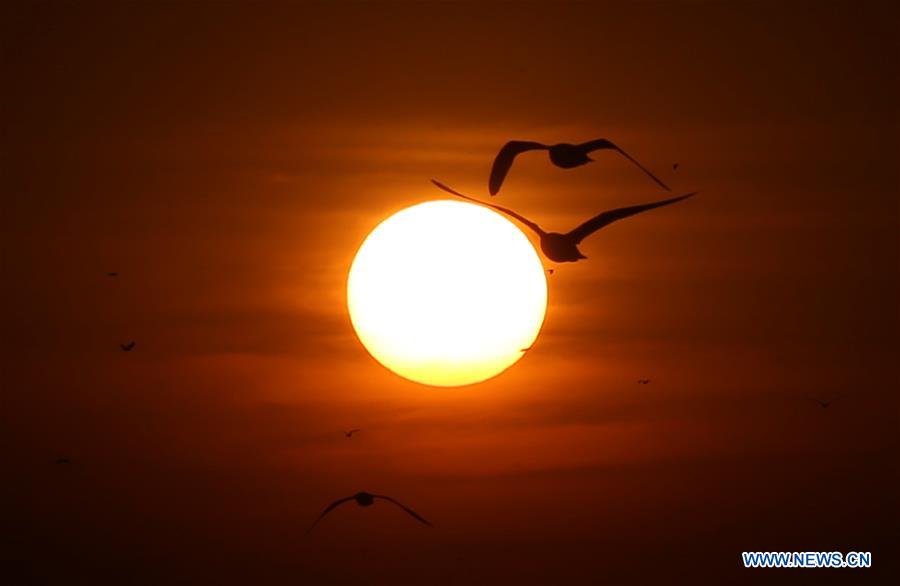 MYANMAR-YANGON-SUNSET-SCENERY