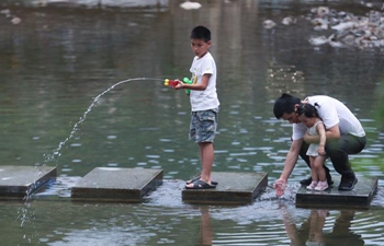 Enjoy coolness in summer in east China's Zhejiang