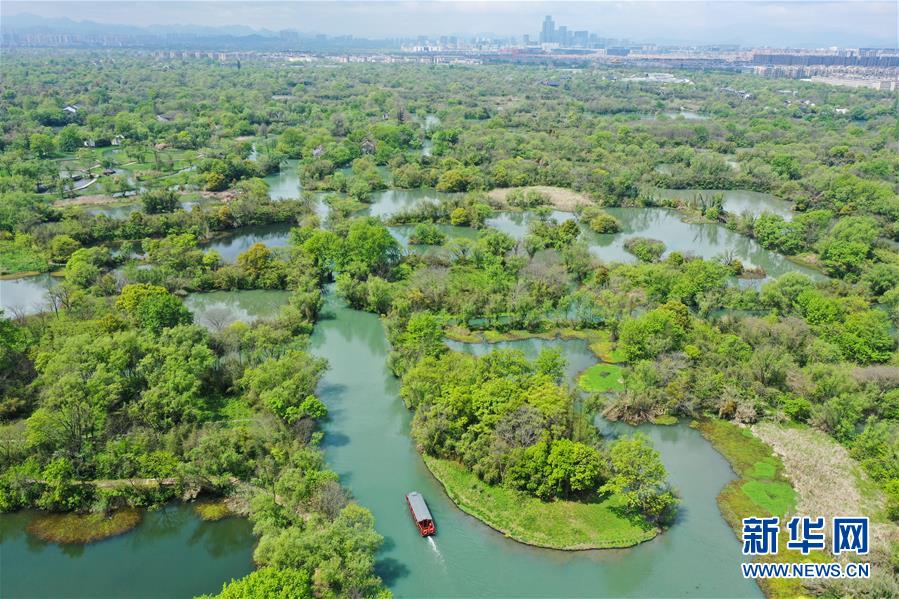 （新华全媒头条·图文互动）（7）永远的梦想 永恒的追求——写在北京世园会开幕一周年之际